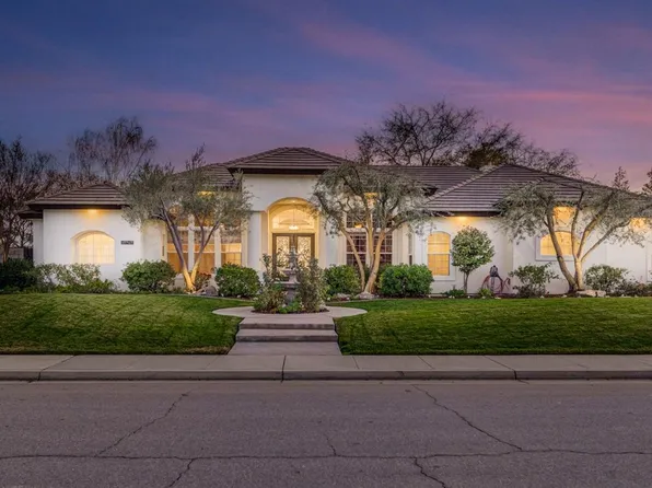 15745 Calistoga Ave, Bakersfield, CA 93314