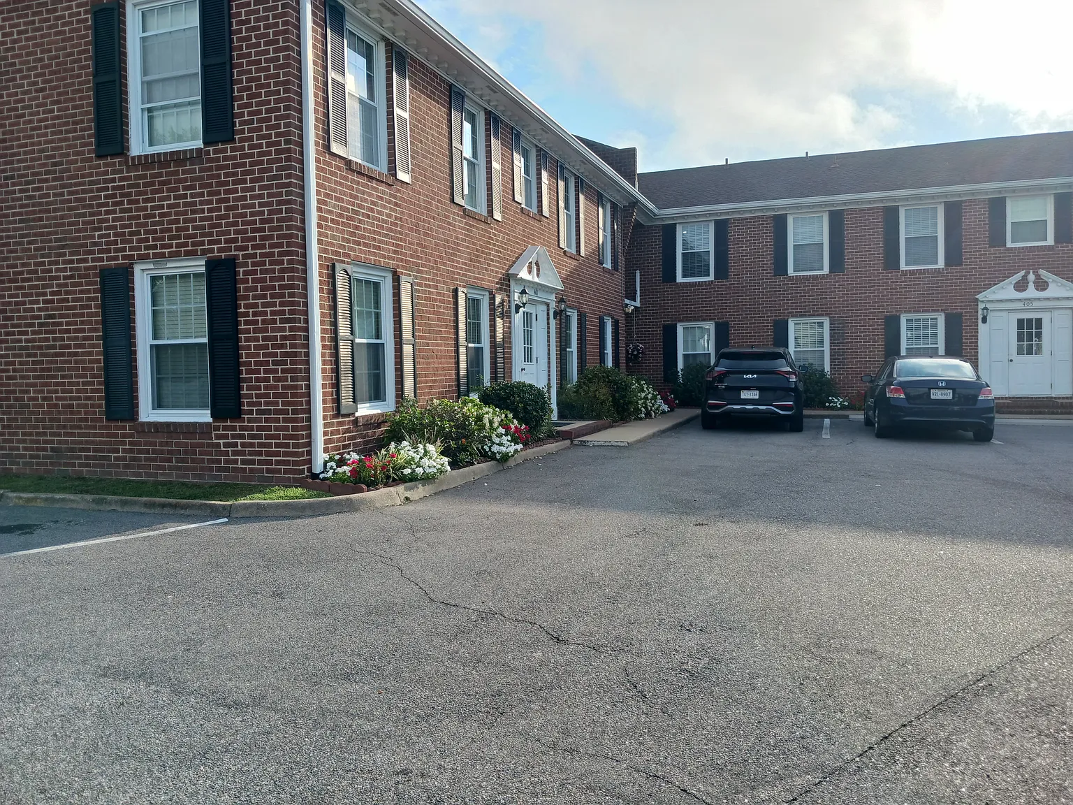 2 bed, 750 sqft, $1,895 — Photo 2