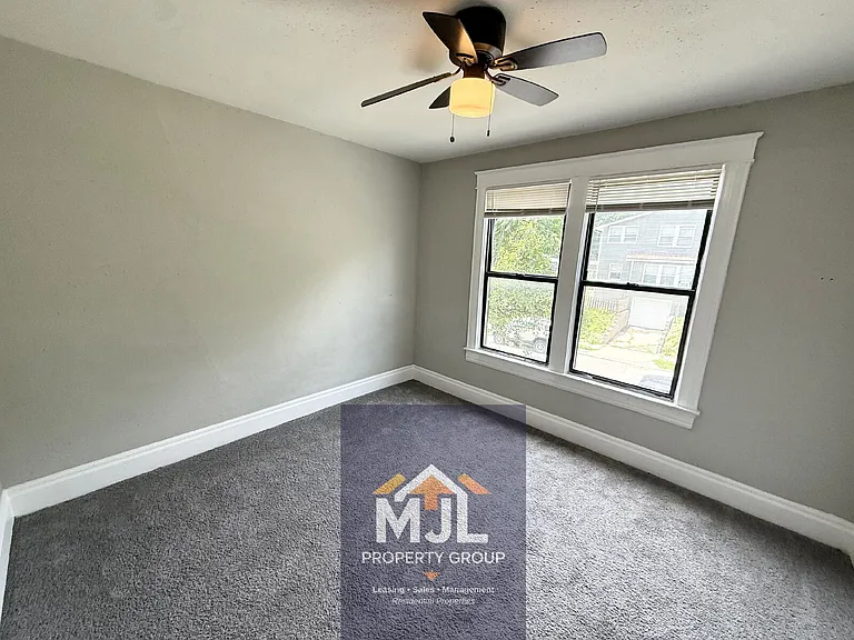 503 Monroe Ave — Photo 14