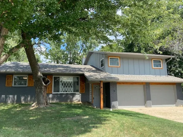 2202 Monticello Ave, Springdale, AR 72762