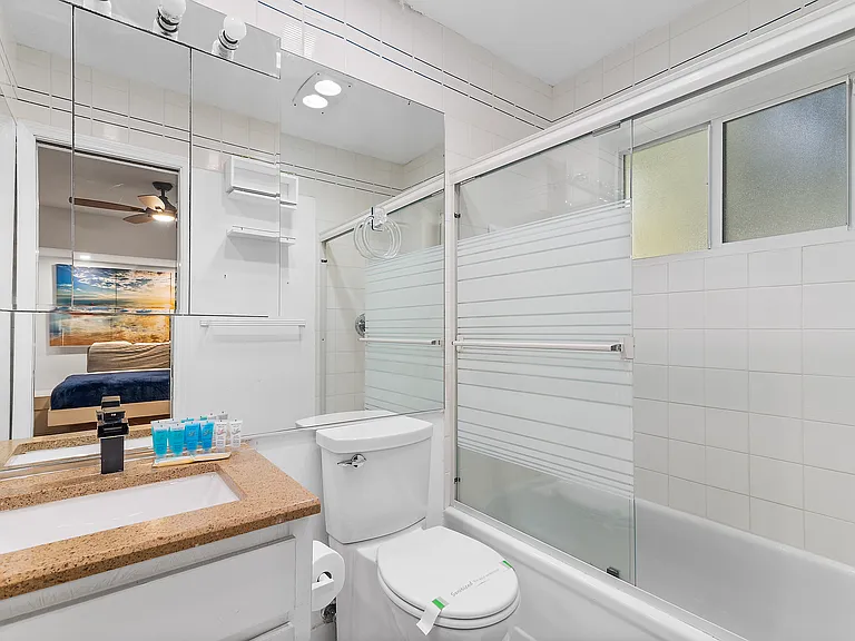 5701 NE 22nd Way #2 — Photo 7
