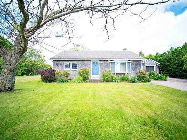 73 Sea View Ave, South Kingstown, RI 02879