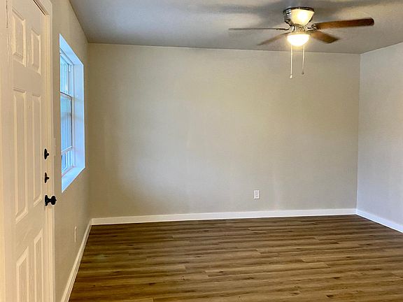 4th image of 19221 San Marcos Hwy #1