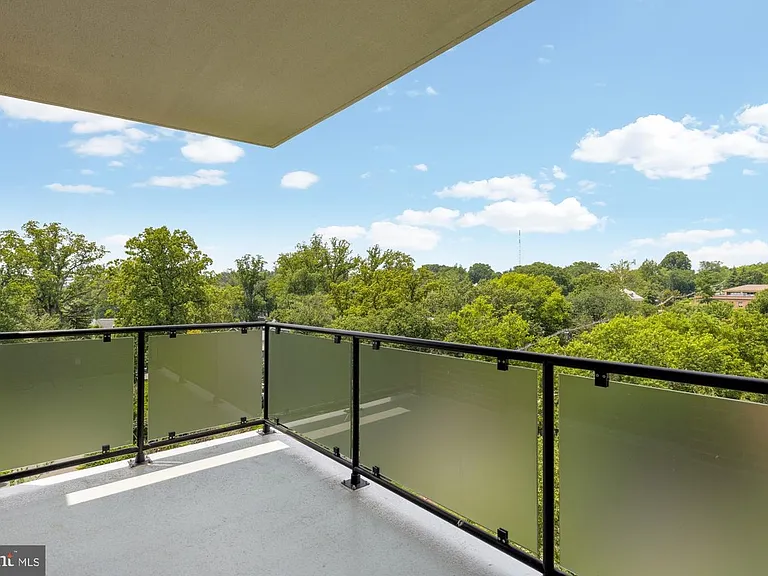 4201 Cathedral Ave NW #1405W — Photo 20