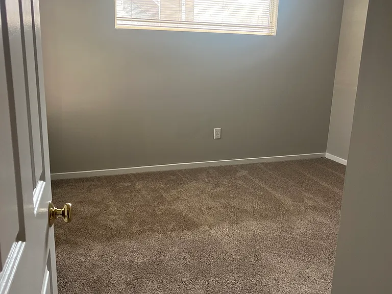 134 Luden Dr #B — Photo 19
