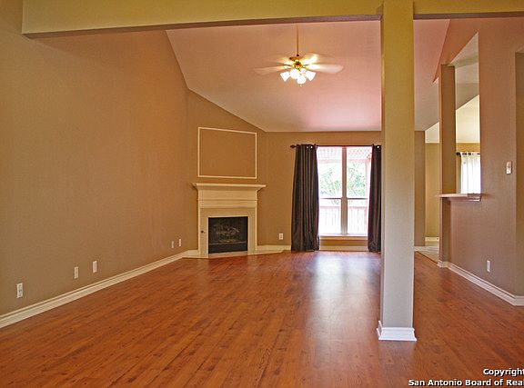 2nd image of 1226 Cadley Ct