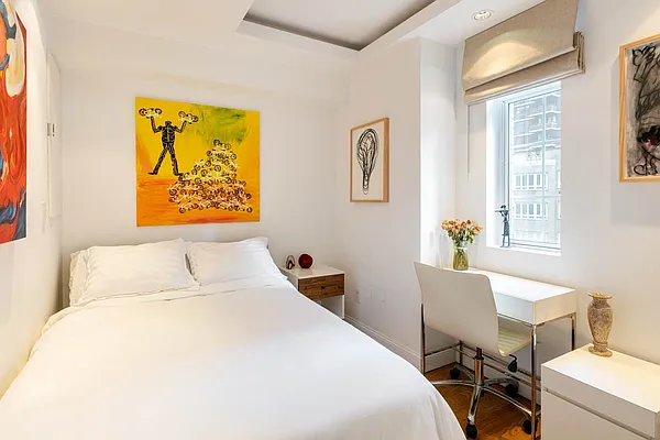 Sold by Compass | media 22