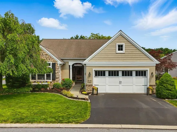 1023 Percy Ln, Lebanon, PA 17042