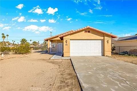 1st image of 72440 Sun Valley Dr