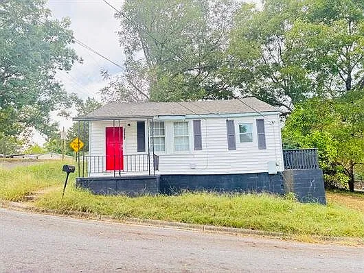 2522 Spencer Ave — Photo 1