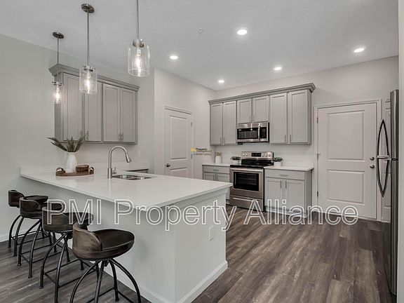 2nd image of 2976 Oak Park Way APT B