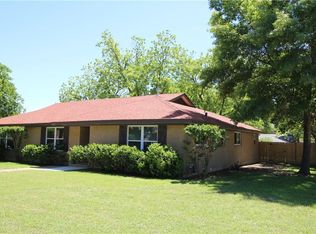 1213 W Tarrant Rd, Grand Prairie, TX 75050