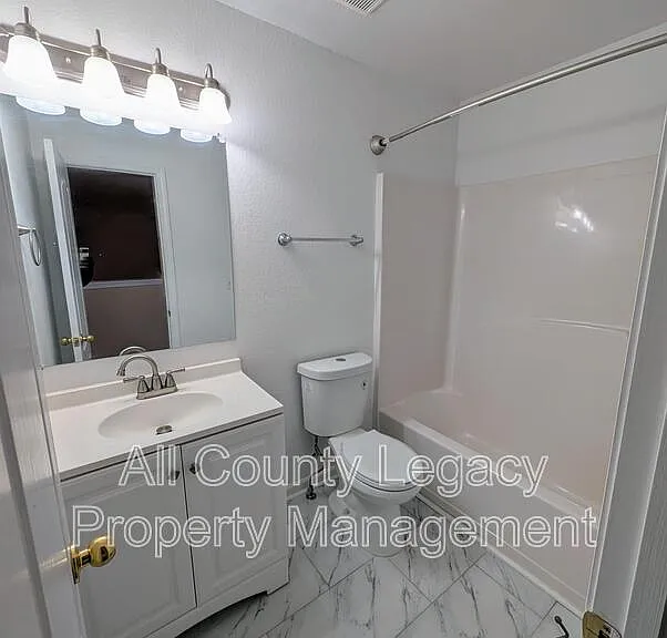 1928 Shawn Wayne Cir SE — Photo 9