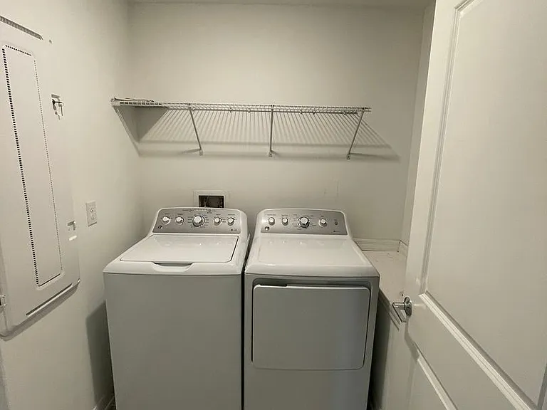 1098 Pacific Dunes Ct — Photo 56