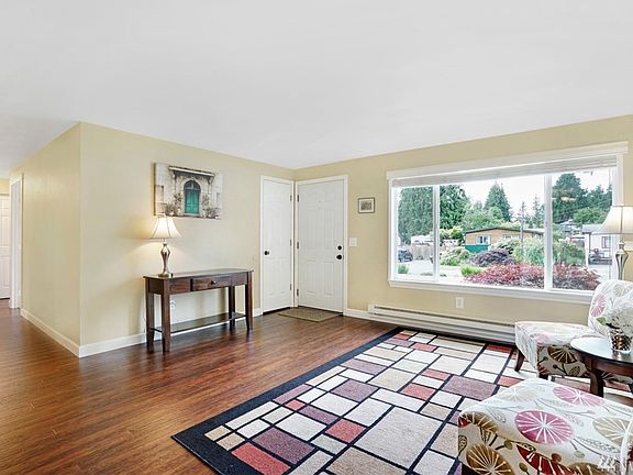 5th image of 5310 S Vista Dr E