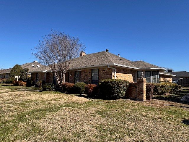 1st image of 3300 Bandolino Ln