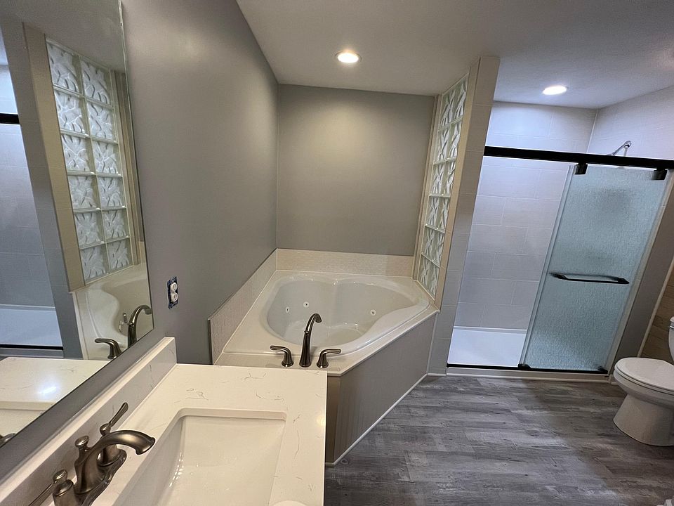 2nd image of 12587 Ensley Dr