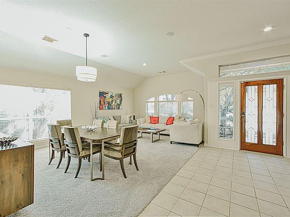 5th image of 23810 Browndale Ct