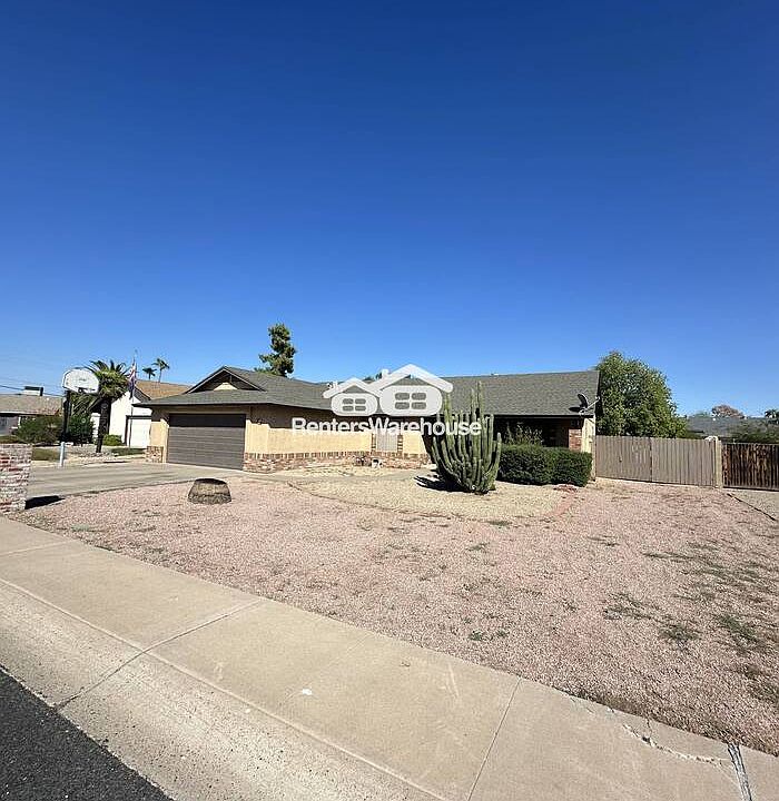 1st image of 16841 N 40th Ave