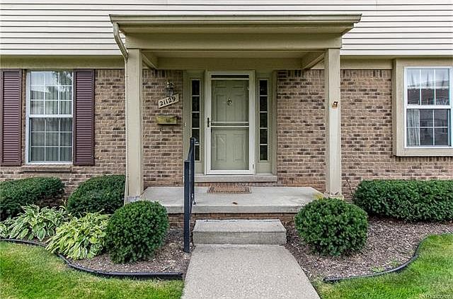 1st image of 21129 Glen Haven Cir E #11