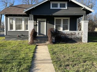 602 E Court St, Seguin, TX 78155