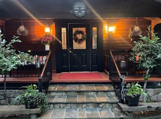 15526 Cascade Dr, Nevada City, CA 95959