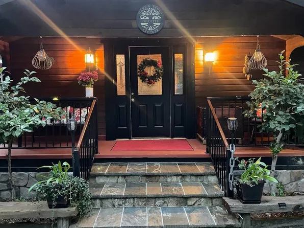 15526 Cascade Dr, Nevada City, CA 95959