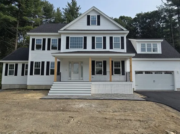 23 Bacon St, Pepperell, MA 01463
