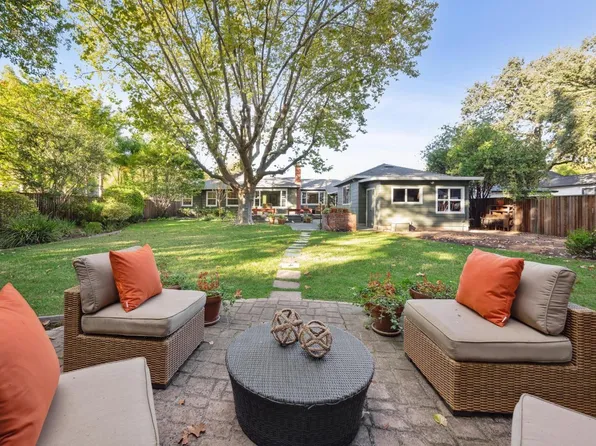 231 France Street, Sonoma, CA 95476