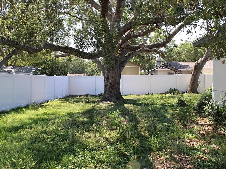 1523 S Fredrica Ave — Photo 8