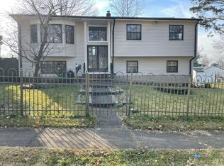 175 Hillside Ave, Woodbridge, NJ 07095