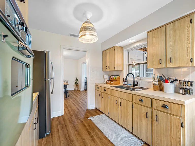 1679 Leisure Dr — Photo 14