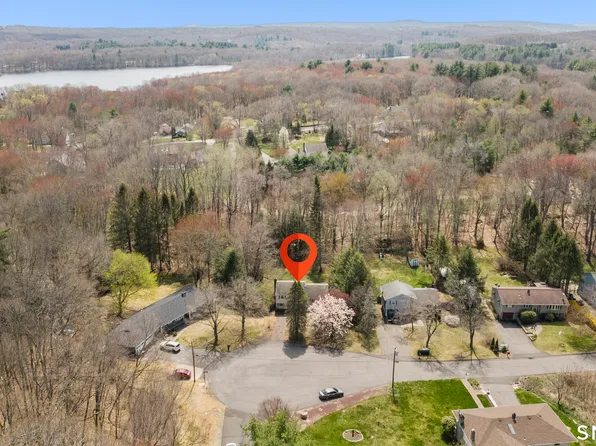 48 Manor Lane, Wolcott, CT 06716