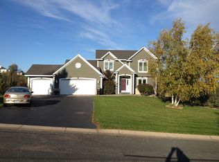 14235 Dehnsfield Rd, Rogers, MN 55374