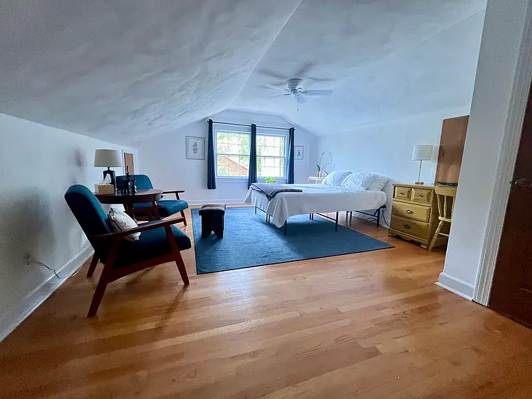 805 Winthrope Dr — Photo 15