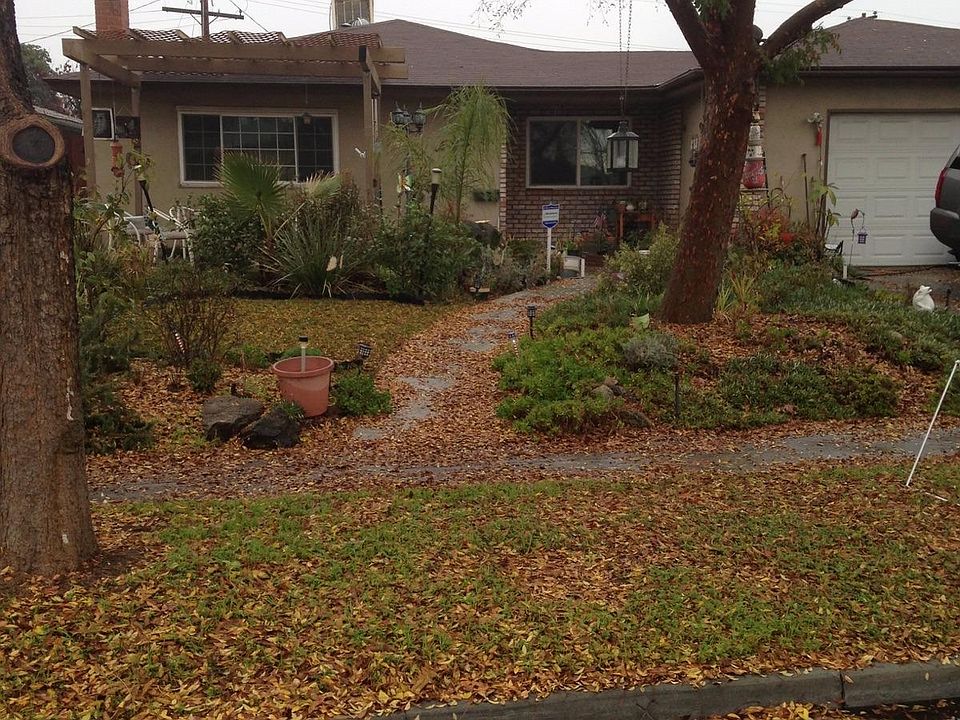 1st image of 4823 E Pine Ave