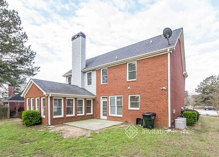 1564 Fredricksberg Dr — Photo 18