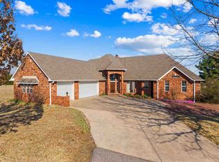 6545 Rustic Rd, Ponca City, OK 74604