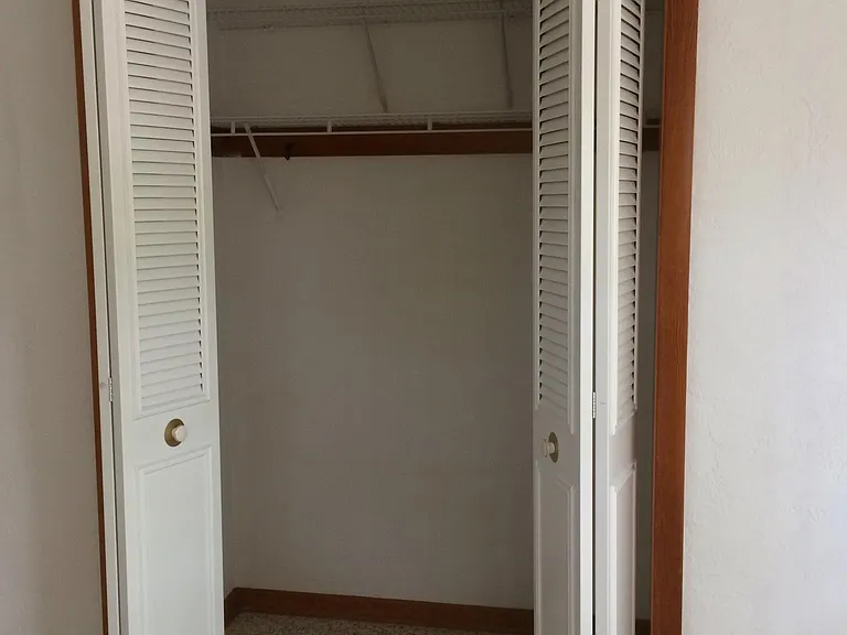 1351 Almond St — Photo 12