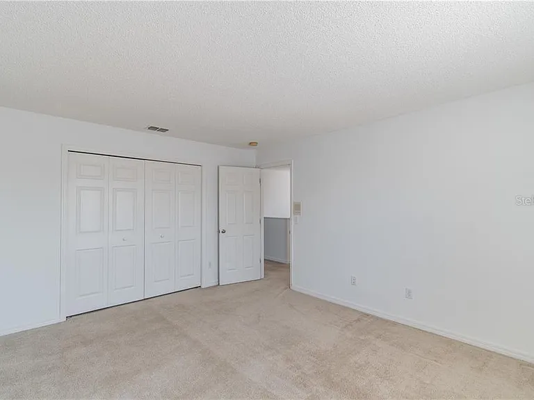470 Canary Island Ct — Photo 31