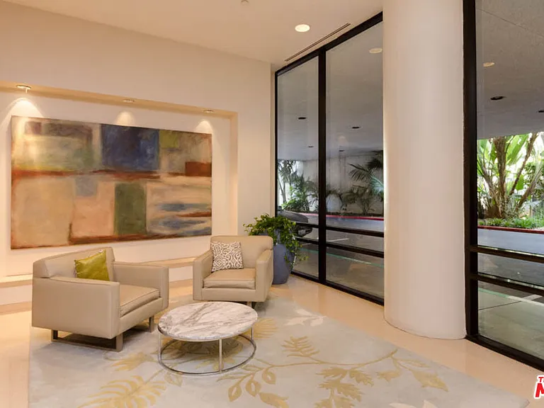 4265 Marina City Dr #101 — Photo 32
