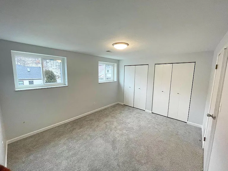 3417 Evergreen Rd #B — Photo 4