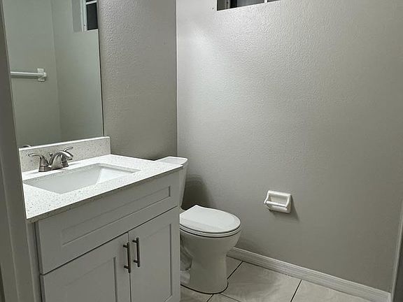 4th image of 4743 Chalfont Dr