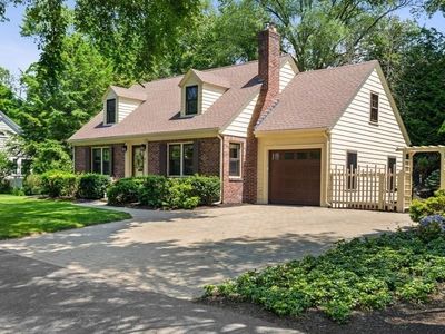 33 W Shore Dr, Marblehead, MA, 01945