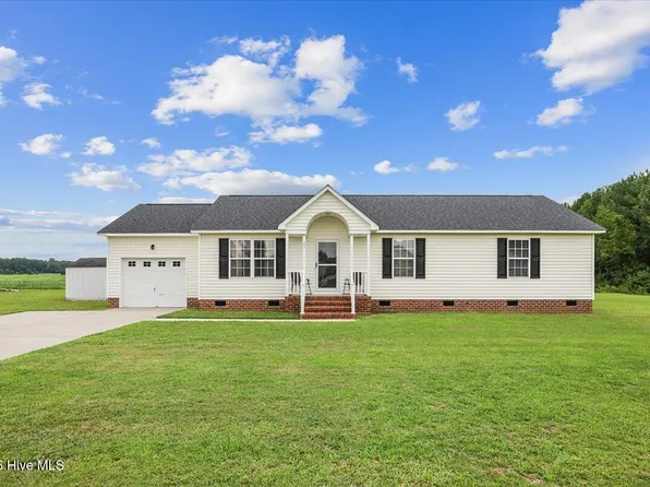 993 Aspen Ridge Court, Deep Run, NC 28525