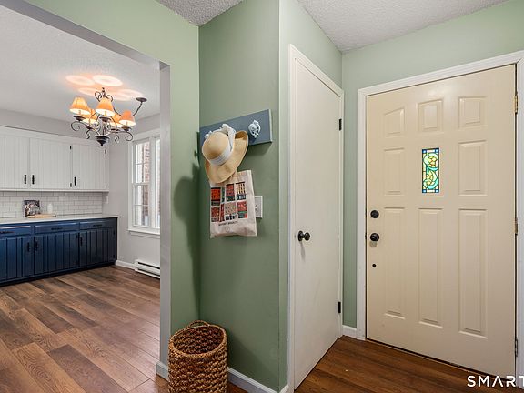 4th image of 112 Queens Road #112