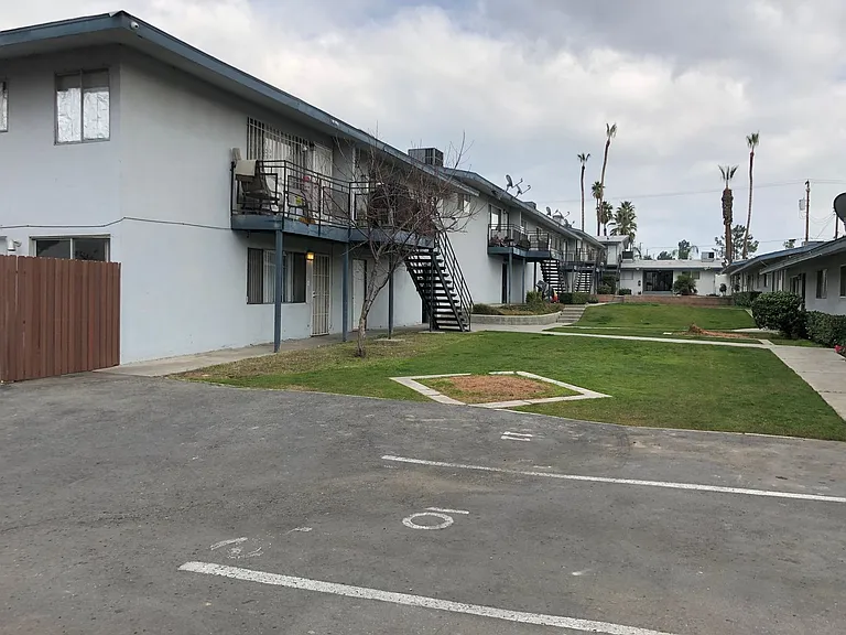 2600 Haley St — Photo 5
