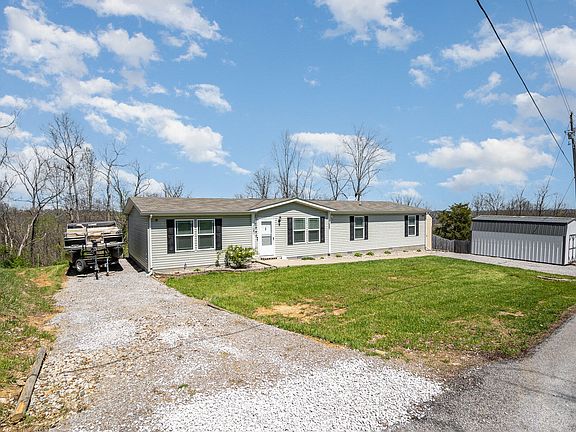 4th image of 445 Wildwood Ct