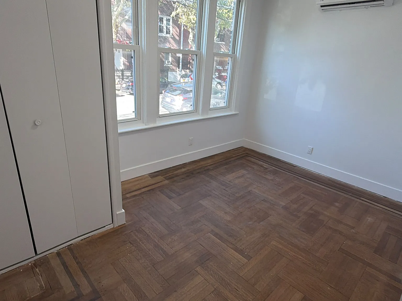 2 bed, $2,678 — Photo 2