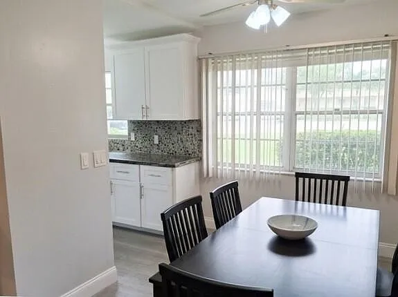 25 Upminster #25-B — Photo 5